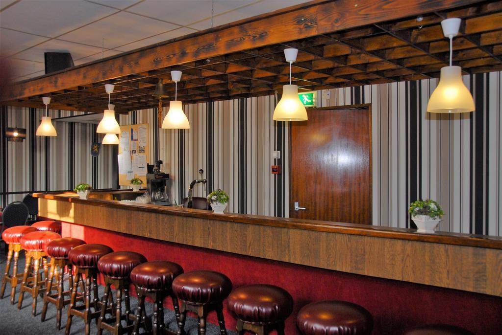 Hulsebos Hotel Zuidbroek Bagian luar foto