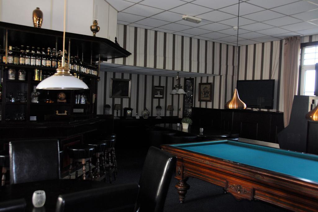 Hulsebos Hotel Zuidbroek Bagian luar foto
