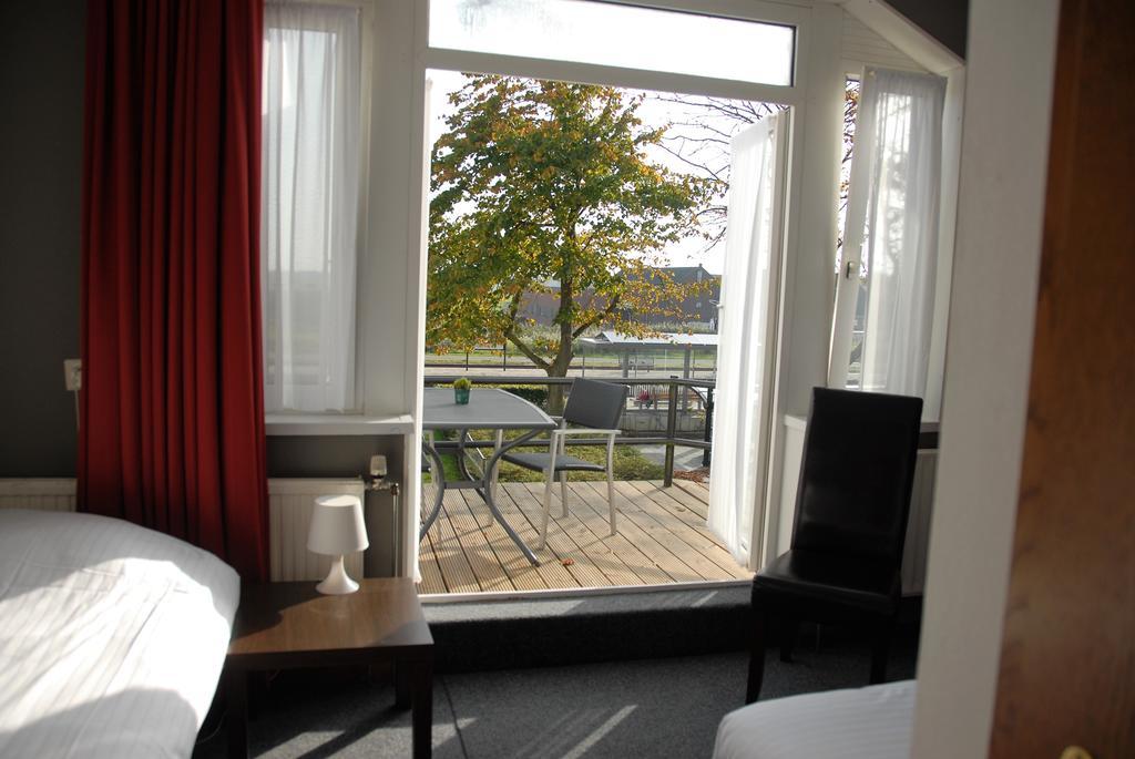 Hulsebos Hotel Zuidbroek Bagian luar foto